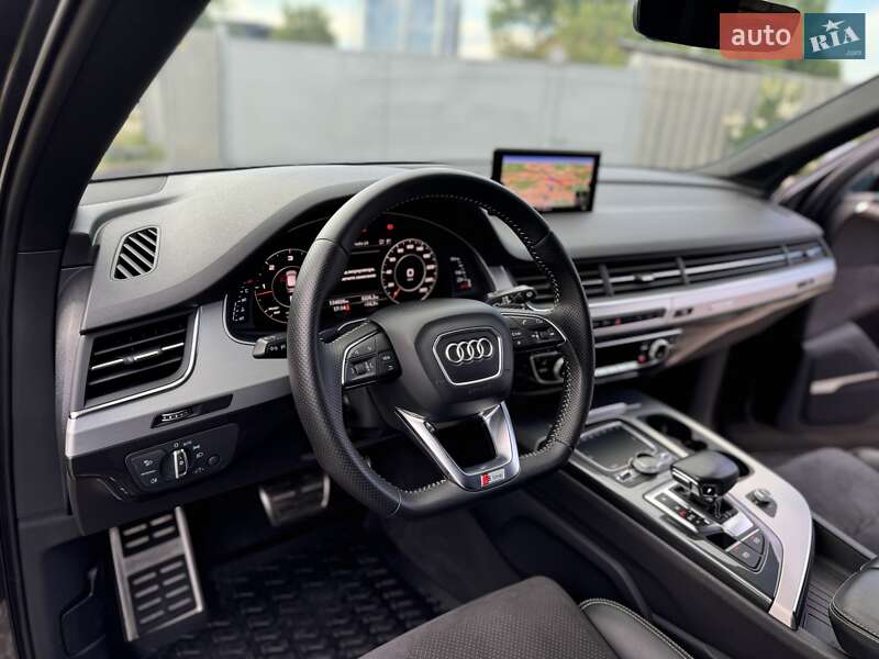 Позашляховик / Кросовер Audi Q7 2018 в Києві фото 62 Позашляховик / Кросовер Audi Q7 2018 в Києві
