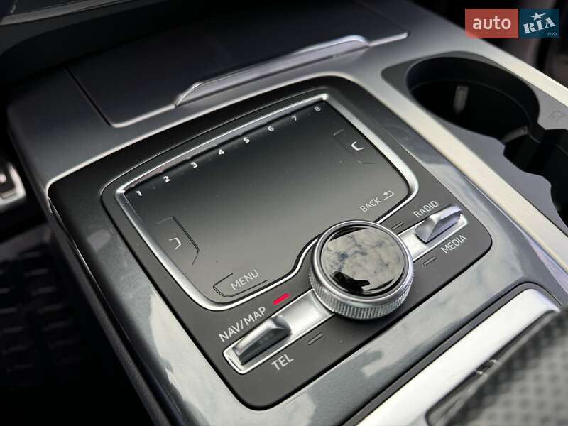 Позашляховик / Кросовер Audi Q7 2018 в Києві фото 74 Позашляховик / Кросовер Audi Q7 2018 в Києві