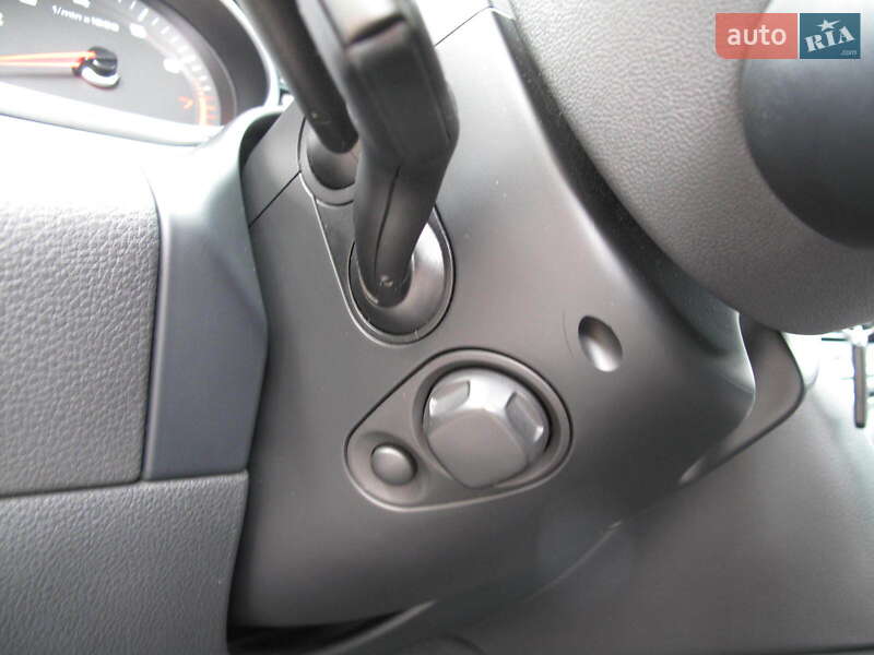 Внедорожник / Кроссовер Audi Q7 2014 в Киеве