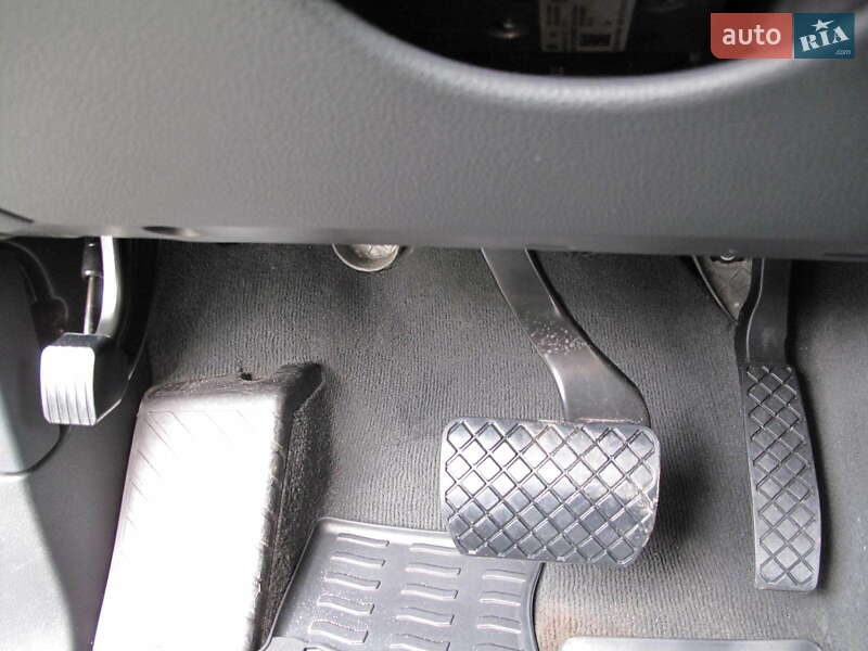 Внедорожник / Кроссовер Audi Q7 2014 в Киеве