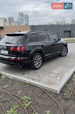 Внедорожник / Кроссовер Audi Q7 2019 в 