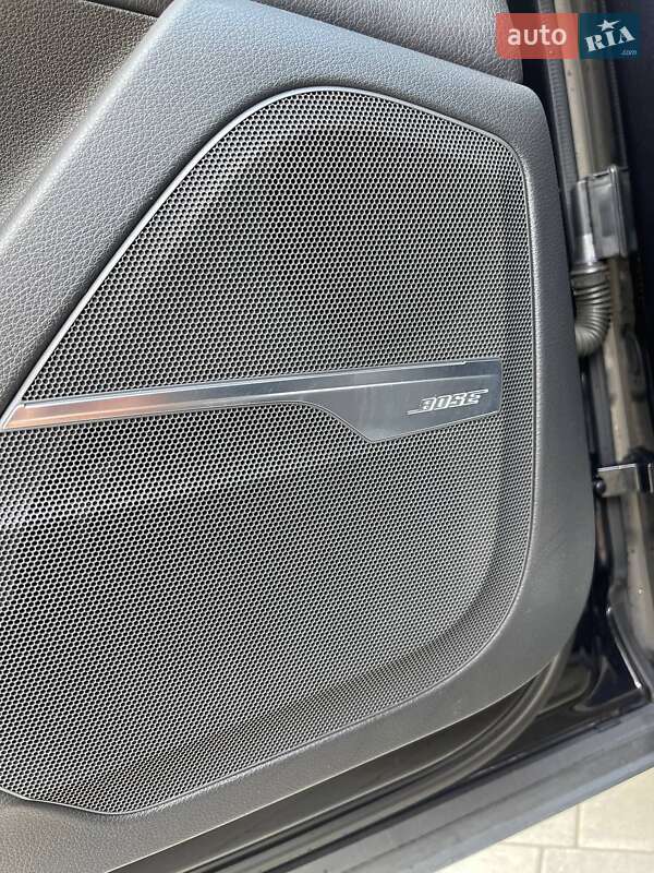 Внедорожник / Кроссовер Audi Q7 2015 в Киеве