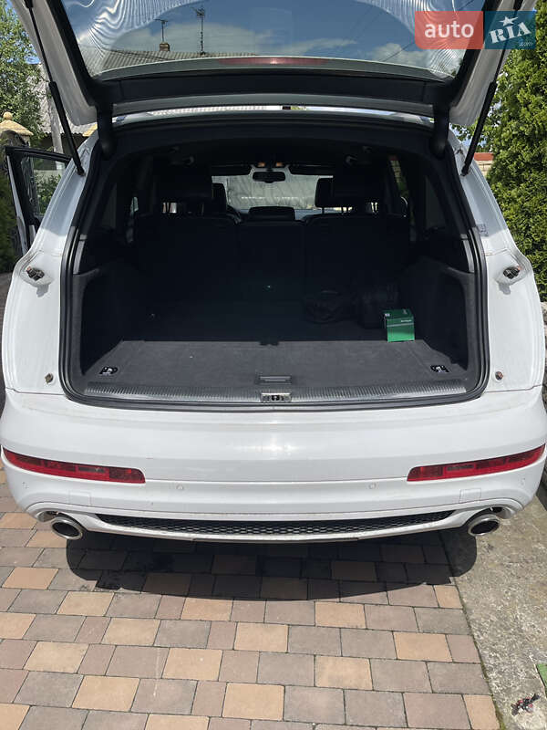 Внедорожник / Кроссовер Audi Q7 2011 в Черновцах фото 5 Внедорожник / Кроссовер Audi Q7 2011 в Черновцах