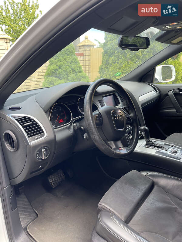 Внедорожник / Кроссовер Audi Q7 2011 в Черновцах фото 9 Внедорожник / Кроссовер Audi Q7 2011 в Черновцах