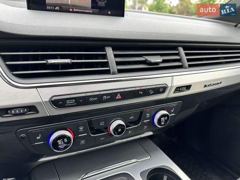 Внедорожник / Кроссовер Audi Q7 2018 в Буче