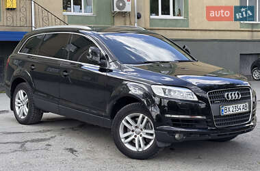 Внедорожник / Кроссовер Audi Q7 2006 в Шепетовке