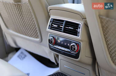 Внедорожник / Кроссовер Audi Q7 2016 в 