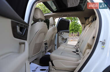 Внедорожник / Кроссовер Audi Q7 2016 в 