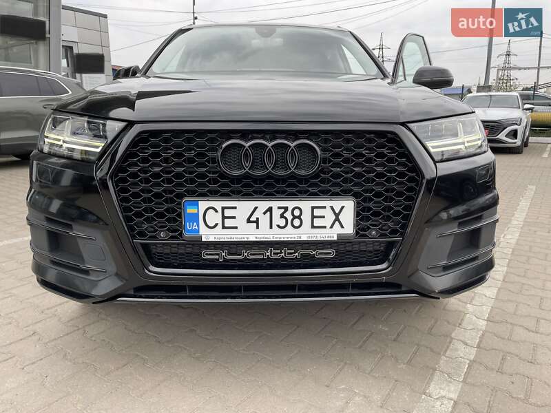 Внедорожник / Кроссовер Audi Q7 2016 в Черновцах