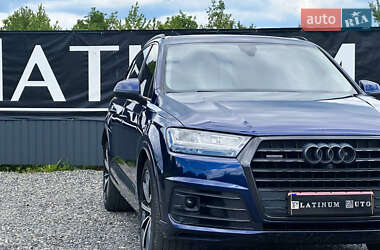 Внедорожник / Кроссовер Audi Q7 2019 в 