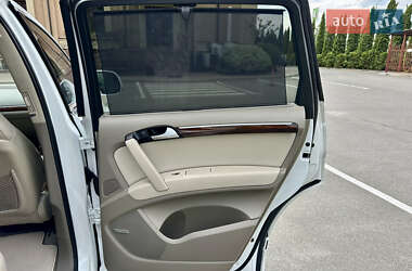 Внедорожник / Кроссовер Audi Q7 2011 в 