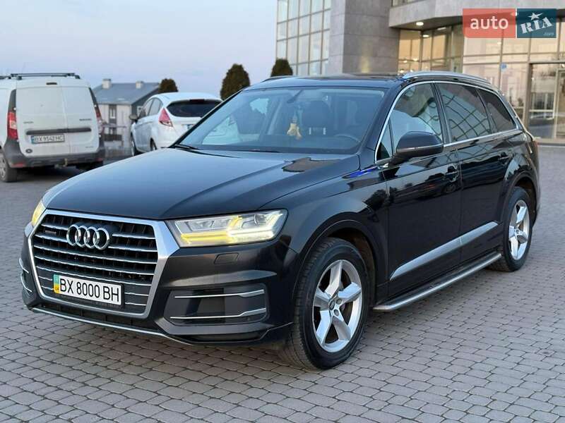 Внедорожник / Кроссовер Audi Q7 2017 в Хмельницком