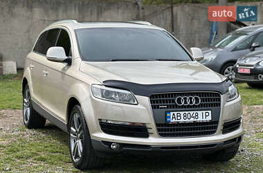 Внедорожник / Кроссовер Audi Q7 2007 в 