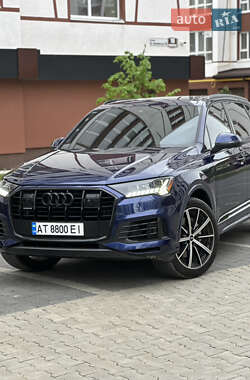 Позашляховик / Кросовер Audi Q7 2021 в Івано-Франківську