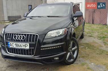 Позашляховик / Кросовер Audi Q7 2015 в Камені-Каширському