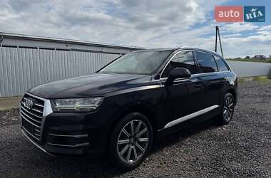 Позашляховик / Кросовер Audi Q7 2018 в Новояворівську