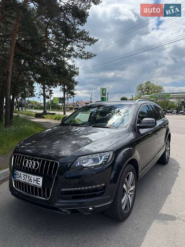Позашляховик / Кросовер Audi Q7 2011 в Кропивницькому