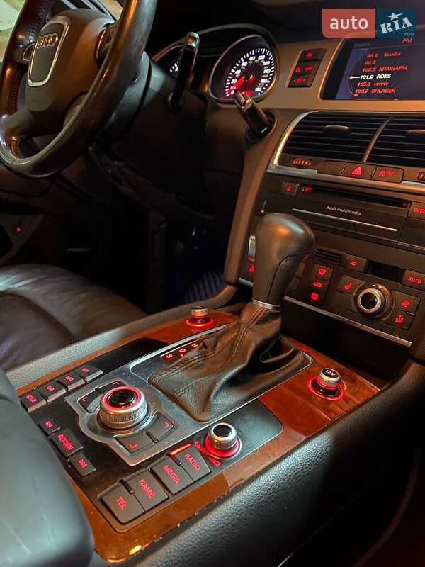 Позашляховик / Кросовер Audi Q7 2011 в Кропивницькому