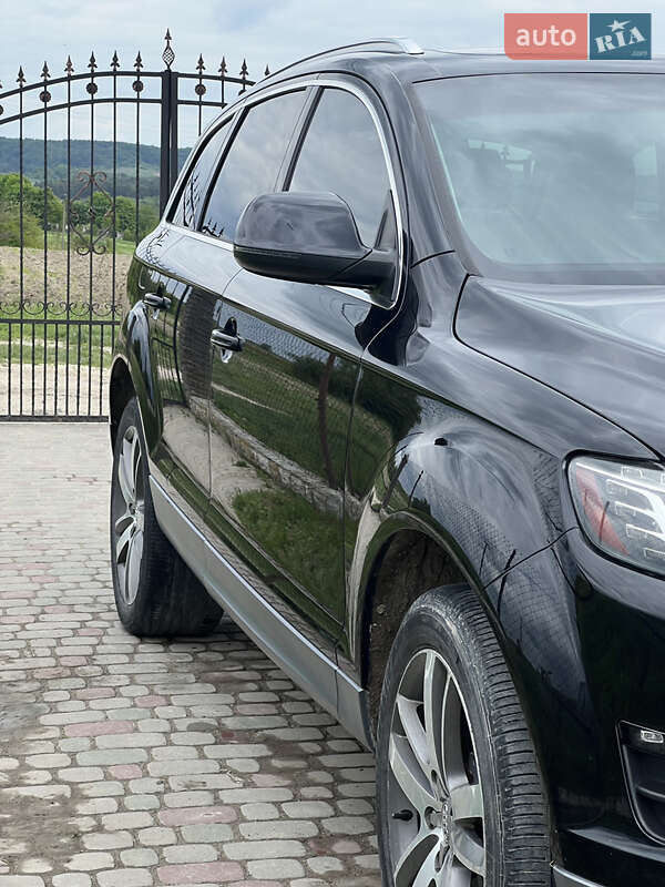 Внедорожник / Кроссовер Audi Q7 2013 в Золочеве