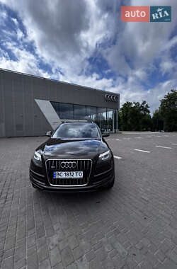 Внедорожник / Кроссовер Audi Q7 2012 в 