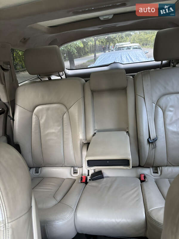 Позашляховик / Кросовер Audi Q7 2007 в Києві