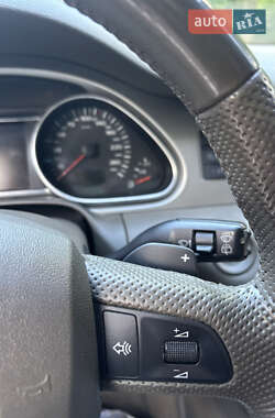 Внедорожник / Кроссовер Audi Q7 2007 в 