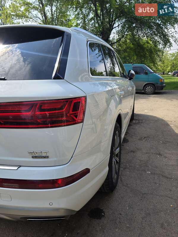Внедорожник / Кроссовер Audi Q7 2017 в Кривом Роге фото 6 Внедорожник / Кроссовер Audi Q7 2017 в Кривом Роге
