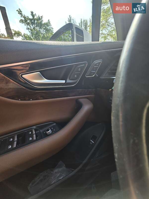 Внедорожник / Кроссовер Audi Q7 2017 в Кривом Роге фото 19 Внедорожник / Кроссовер Audi Q7 2017 в Кривом Роге