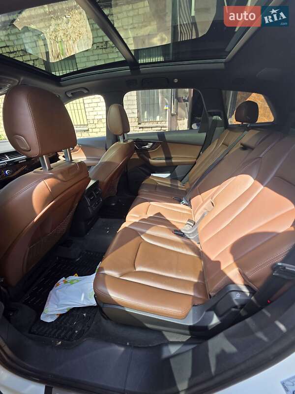 Внедорожник / Кроссовер Audi Q7 2017 в Кривом Роге фото 25 Внедорожник / Кроссовер Audi Q7 2017 в Кривом Роге