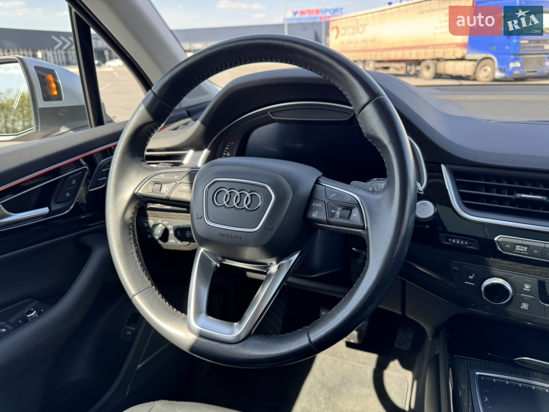 2019 Audi Q7 - мініатюра 14