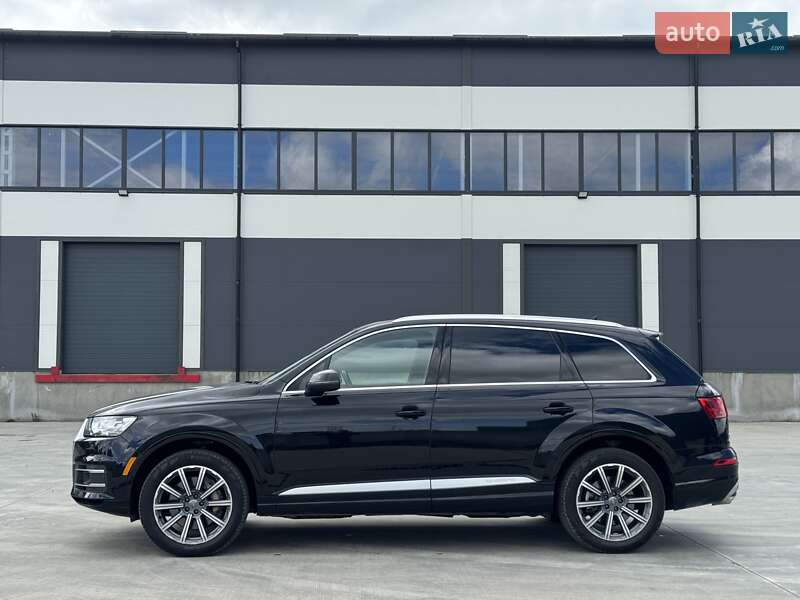 Внедорожник / Кроссовер Audi Q7 2017 в Львове