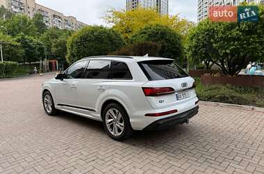 Внедорожник / Кроссовер Audi Q7 2019 в 
