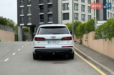 Внедорожник / Кроссовер Audi Q7 2019 в 