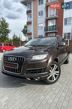 Внедорожник / Кроссовер Audi Q7 2013 в Белогородке