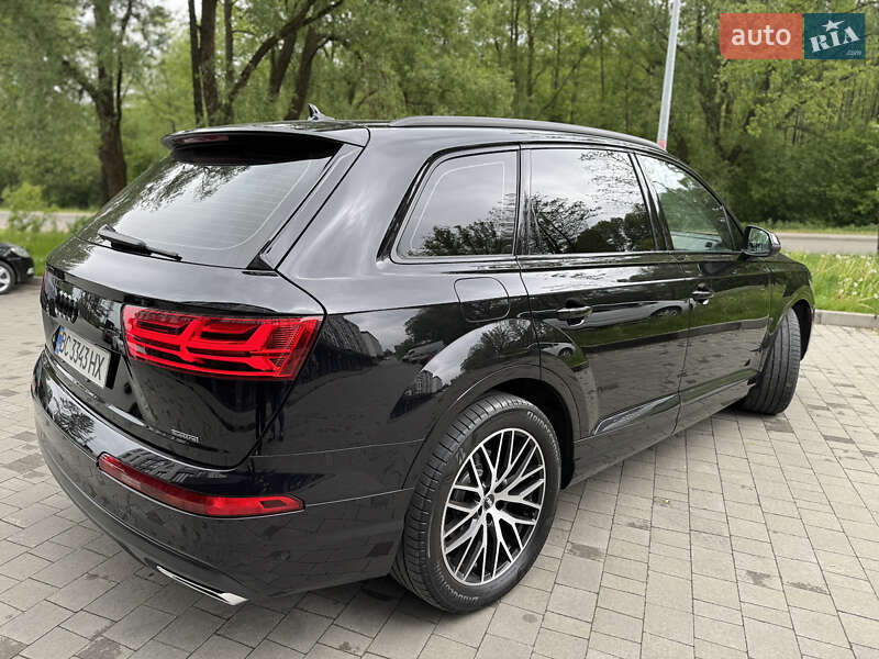 Внедорожник / Кроссовер Audi Q7 2016 в Львове фото 6 Внедорожник / Кроссовер Audi Q7 2016 в Львове
