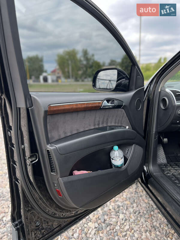 Внедорожник / Кроссовер Audi Q7 2012 в Березному фото 29 Внедорожник / Кроссовер Audi Q7 2012 в Березному