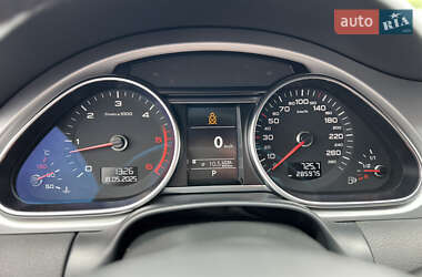 Внедорожник / Кроссовер Audi Q7 2012 в 
