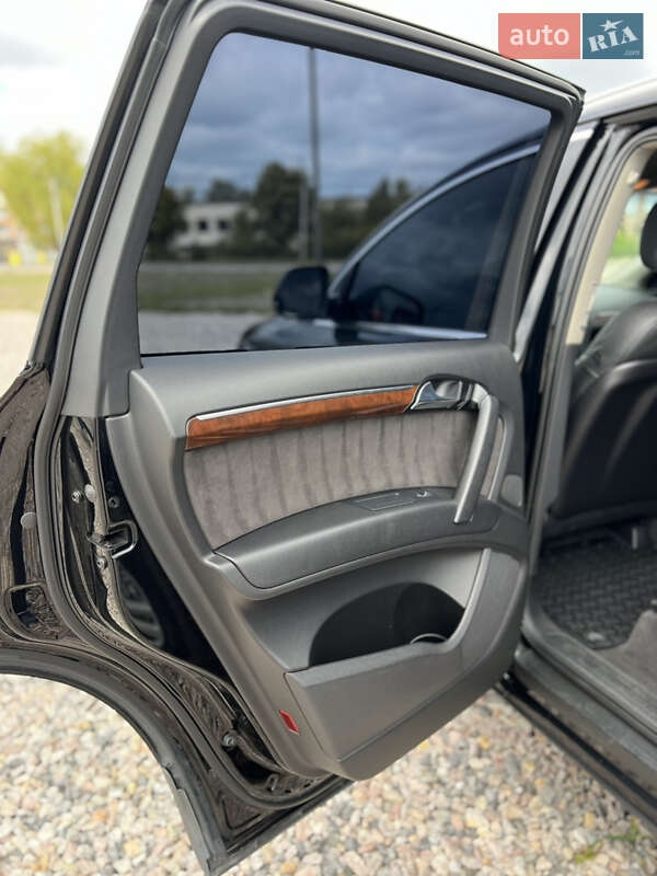 Внедорожник / Кроссовер Audi Q7 2012 в Березному фото 47 Внедорожник / Кроссовер Audi Q7 2012 в Березному