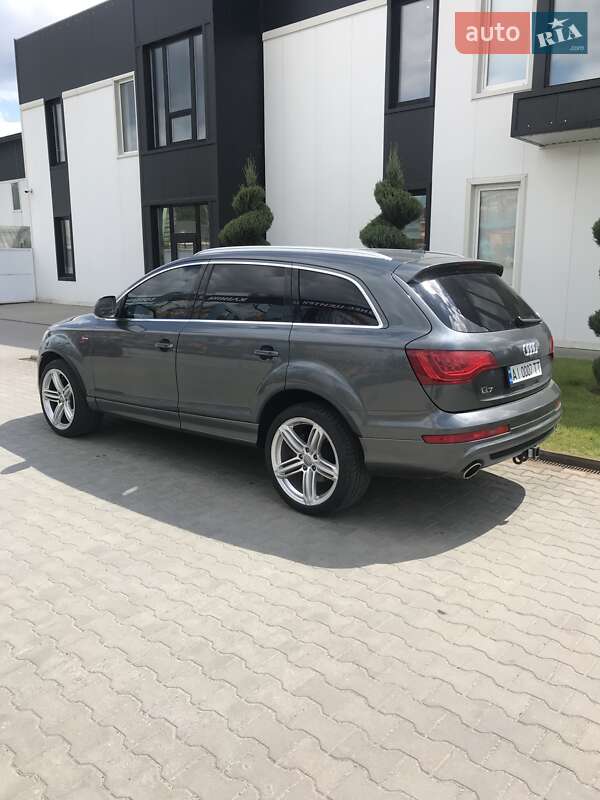 Внедорожник / Кроссовер Audi Q7 2011 в Киеве