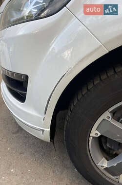 Внедорожник / Кроссовер Audi Q7 2012 в 