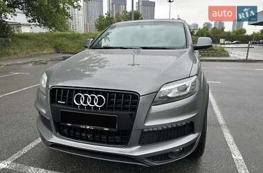 Внедорожник / Кроссовер Audi Q7 2015 в 