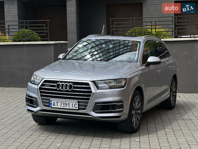 Audi Q7 2016