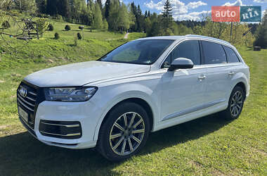 Внедорожник / Кроссовер Audi Q7 2019 в 