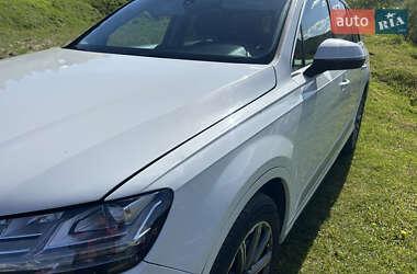Внедорожник / Кроссовер Audi Q7 2019 в 