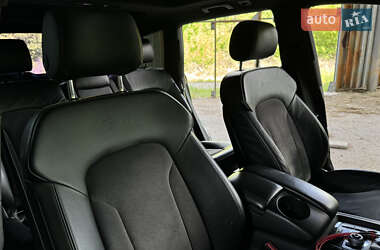 Внедорожник / Кроссовер Audi Q7 2011 в 