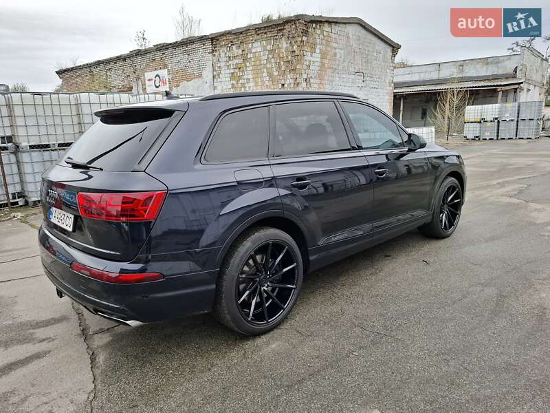Внедорожник / Кроссовер Audi Q7 2016 в Киеве фото 10 Внедорожник / Кроссовер Audi Q7 2016 в Киеве