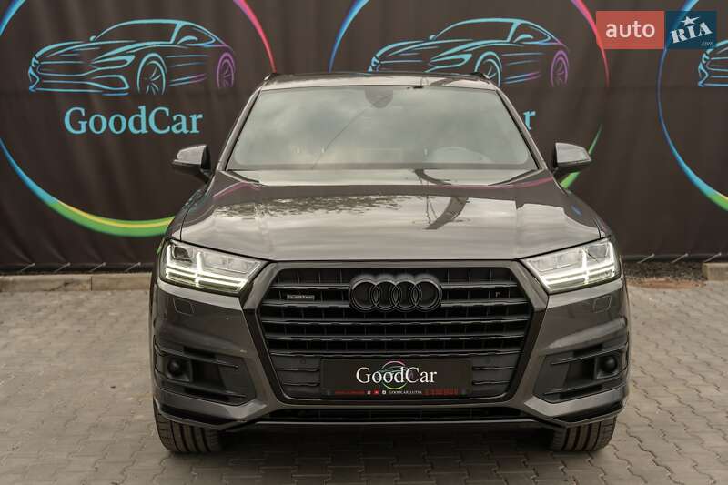 Позашляховик / Кросовер Audi Q7 2018 в Луцьку