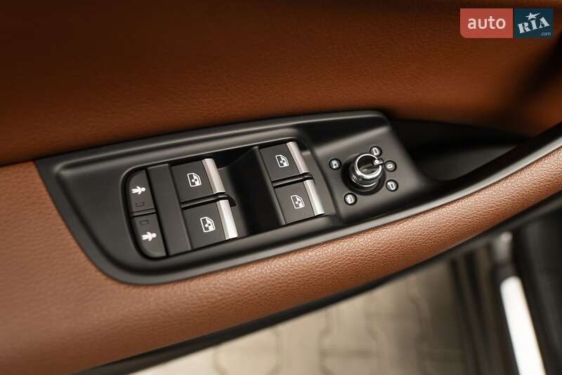 Позашляховик / Кросовер Audi Q7 2018 в Луцьку