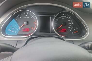 Внедорожник / Кроссовер Audi Q7 2008 в 