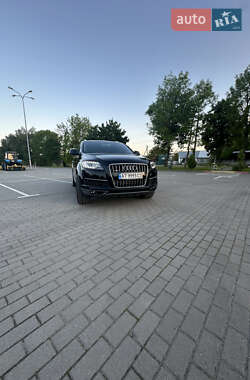 Позашляховик / Кросовер Audi Q7 2014 в 